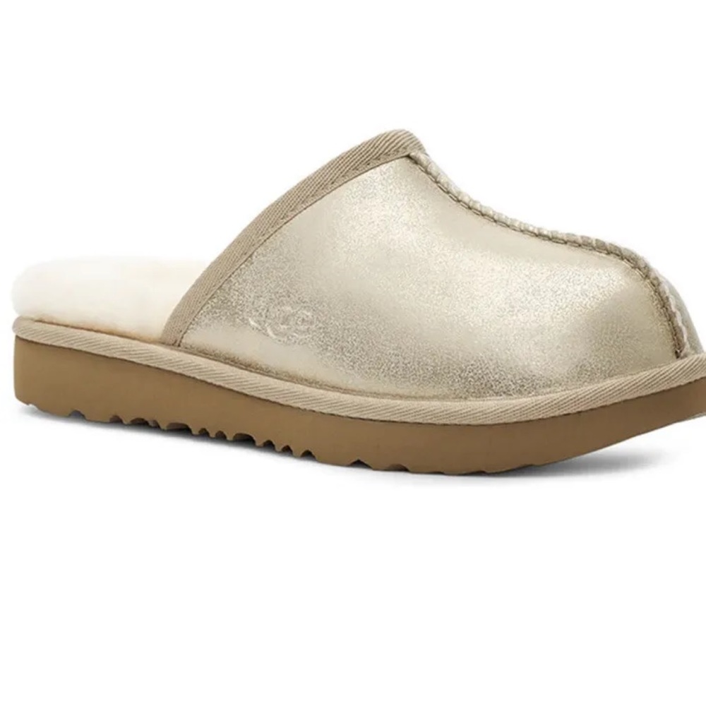 UGG Little Kids Keegan Metallic UGGplush Faux Fur Lined Slipper gold